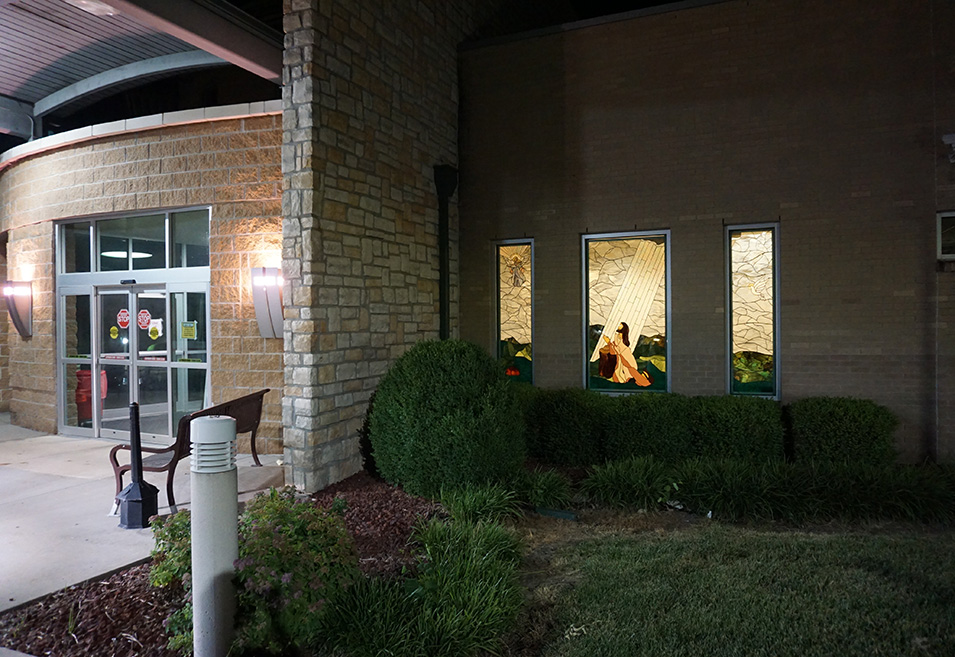 Exterior entrance to Pershing Health System